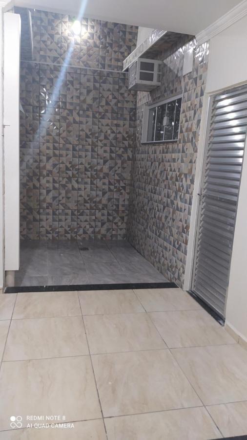 Pousada Quarto Com Tv,Ar,Frigobar,Wifi E Garagem Aparecida  Kültér fotó